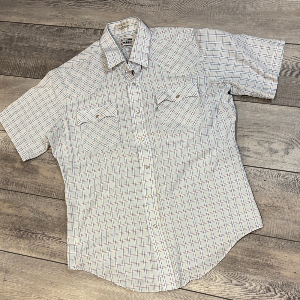 Levi’s Vintage Gray Silver Plaid Short Sleeve Pearl-Button Down GUC* L
